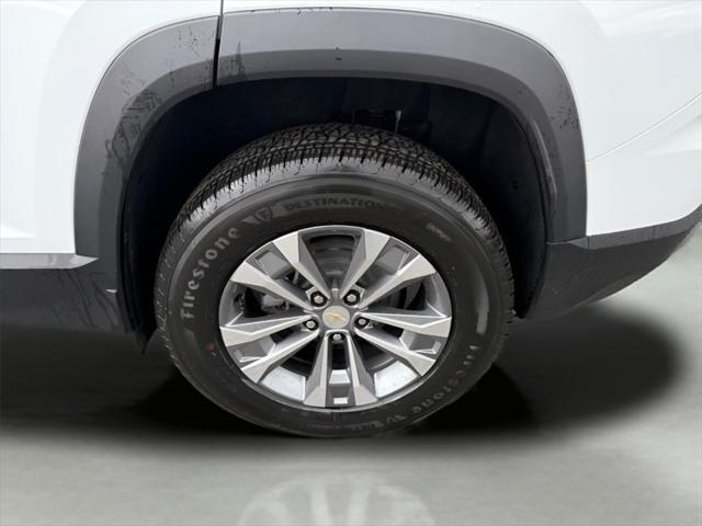 new 2025 Chevrolet Equinox car, priced at $33,490