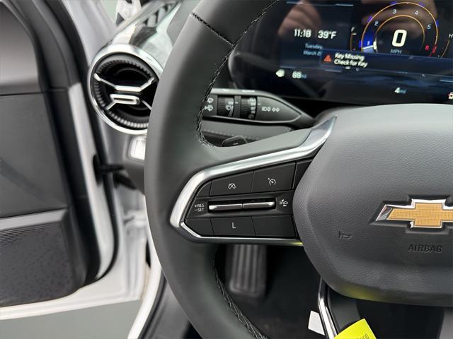 new 2025 Chevrolet Equinox car, priced at $33,490