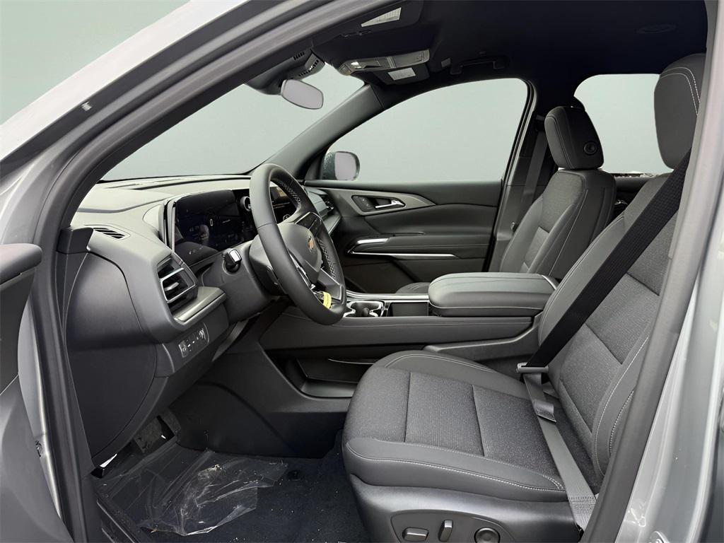 new 2025 Chevrolet Traverse car, priced at $44,445