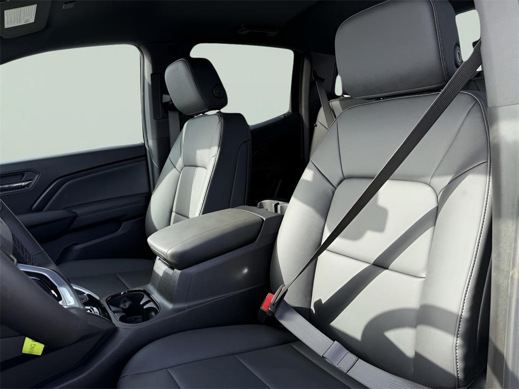 new 2025 Chevrolet Colorado car, priced at $42,305