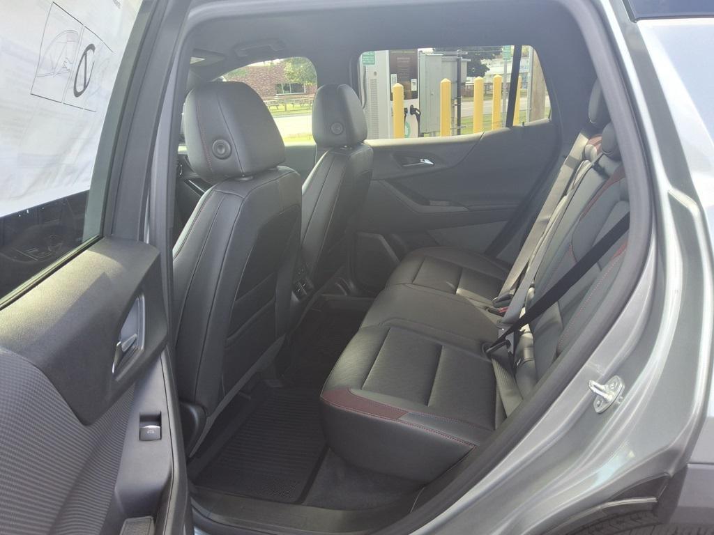 new 2026 Chevrolet Equinox car, priced at $38,670