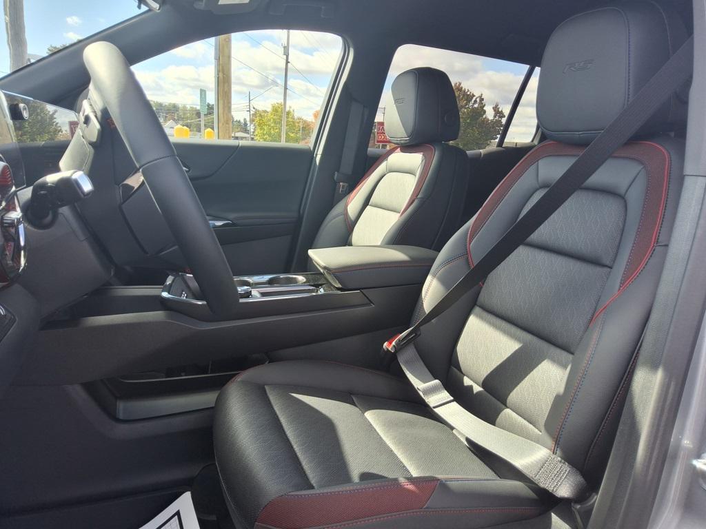 new 2026 Chevrolet Equinox car, priced at $38,670