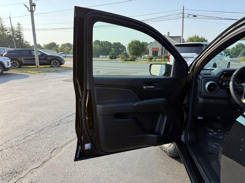 new 2026 Chevrolet Colorado car, priced at $45,290