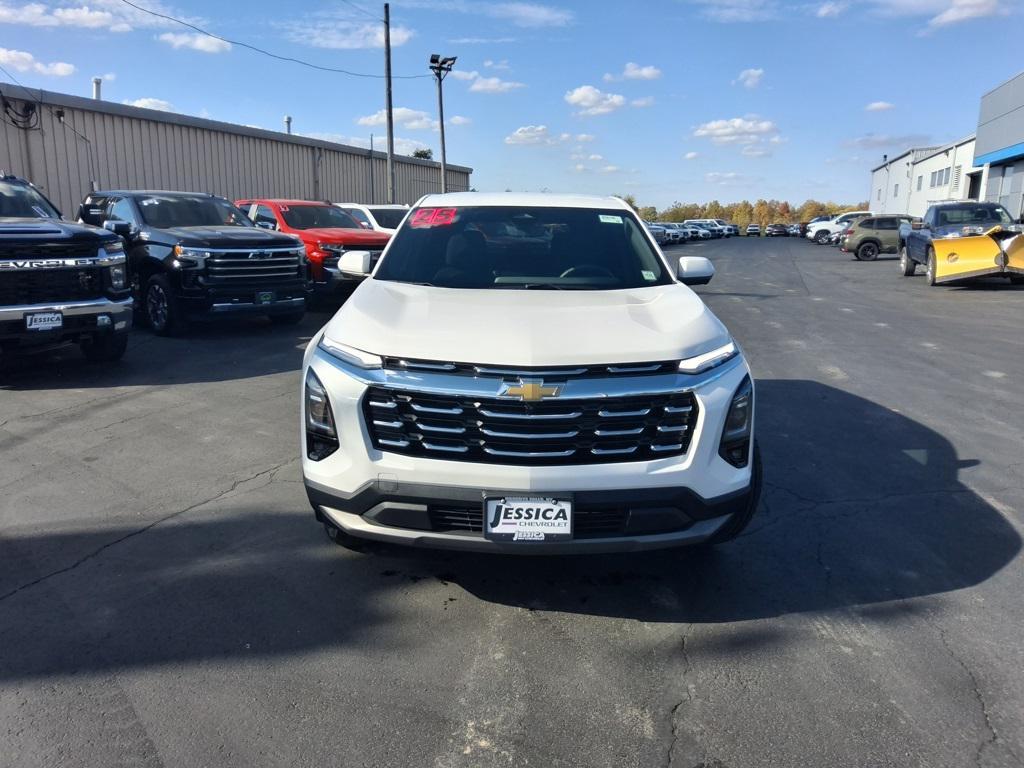 new 2025 Chevrolet Equinox car, priced at $33,080