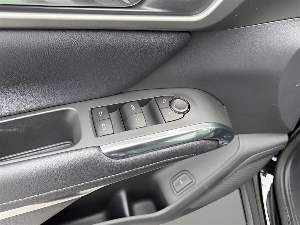new 2025 Chevrolet Traverse car, priced at $42,345