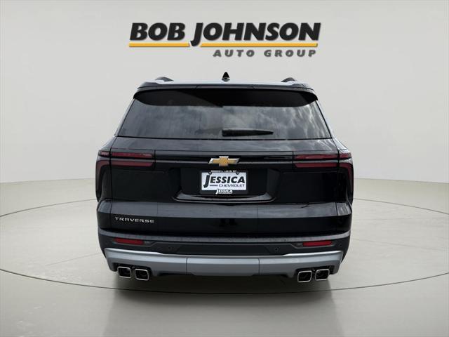 new 2025 Chevrolet Traverse car, priced at $42,345