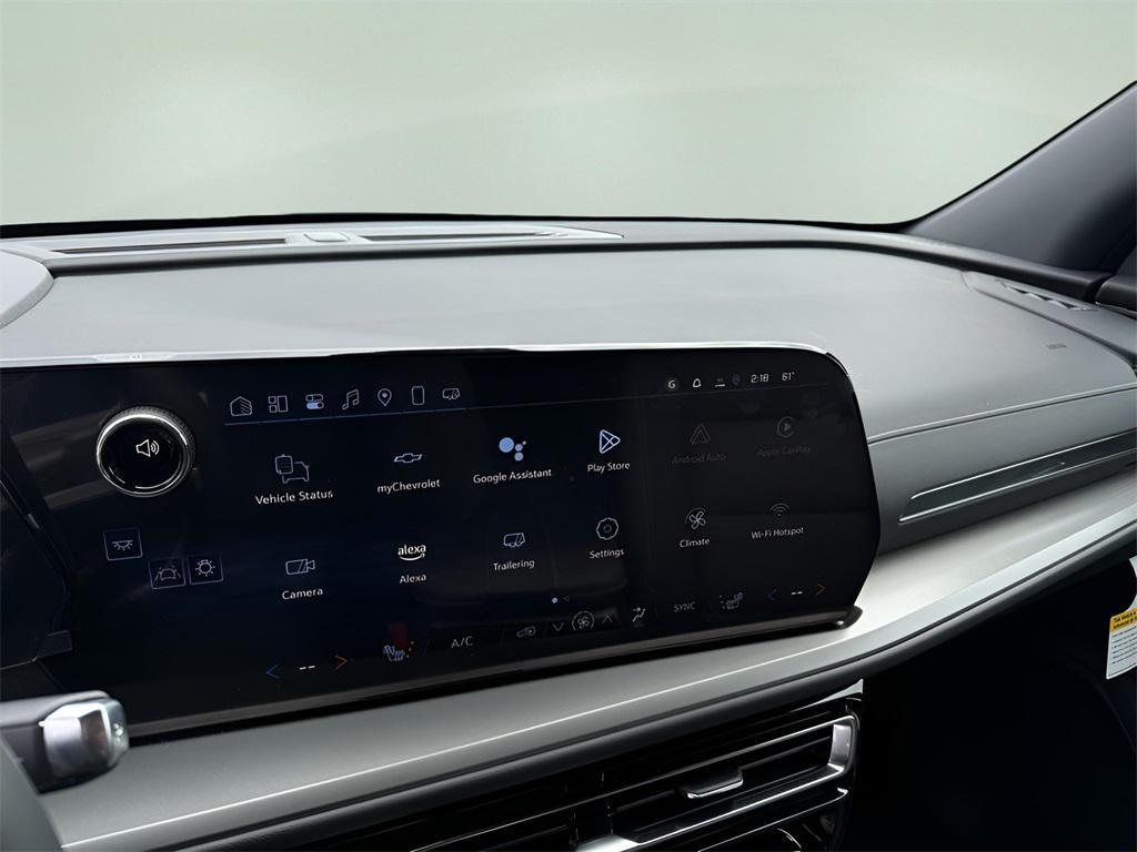 new 2025 Chevrolet Traverse car, priced at $42,345