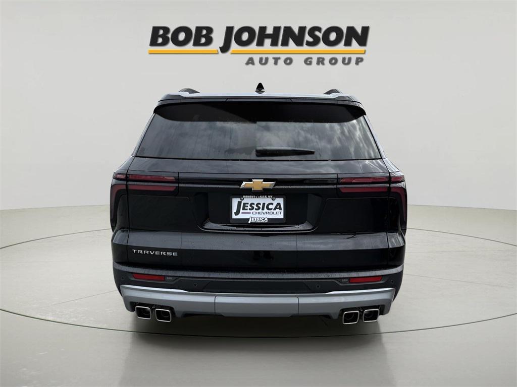 new 2025 Chevrolet Traverse car, priced at $42,345