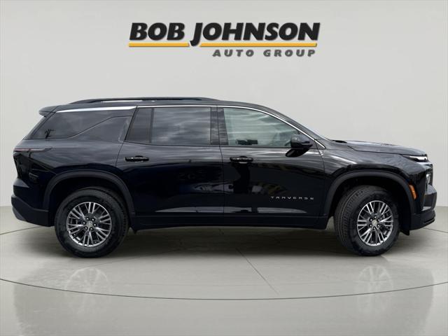 new 2025 Chevrolet Traverse car, priced at $42,345