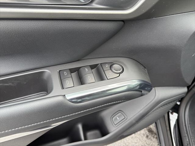 new 2025 Chevrolet Traverse car, priced at $42,345