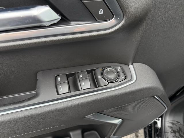 new 2025 Chevrolet Silverado 1500 car, priced at $52,595