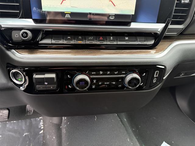 new 2025 Chevrolet Silverado 1500 car, priced at $52,190