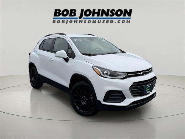 used 2022 Chevrolet Trax car, priced at $17,995