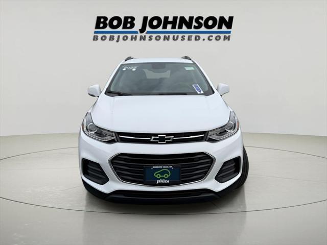 used 2022 Chevrolet Trax car, priced at $17,995