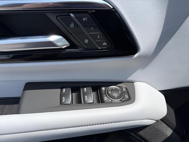 new 2025 Chevrolet Suburban car, priced at $91,660