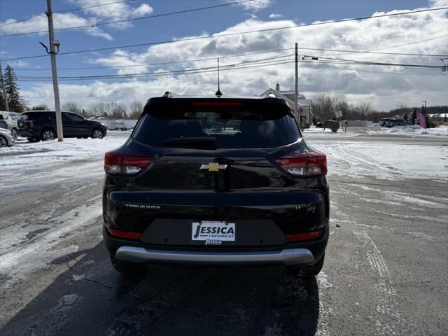 new 2025 Chevrolet TrailBlazer car, priced at $26,585