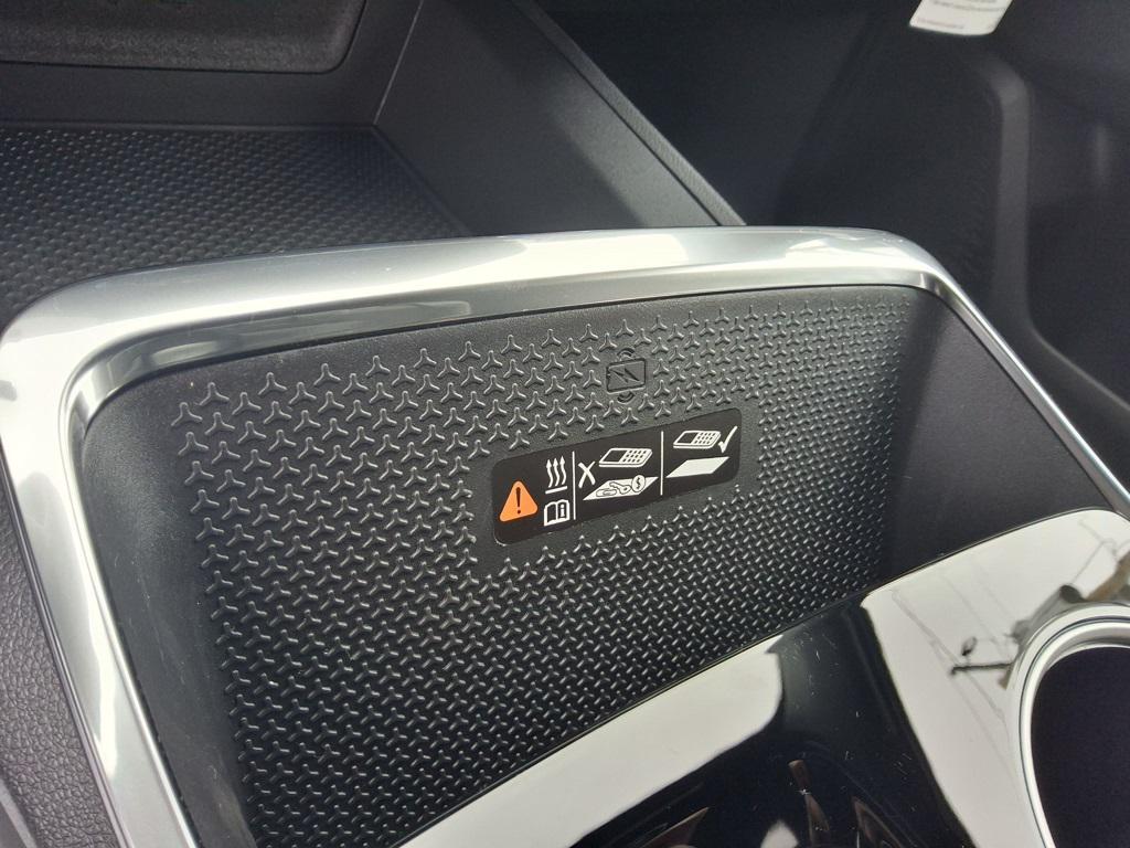 new 2026 Chevrolet Equinox car, priced at $35,855