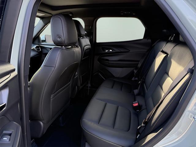 new 2025 Chevrolet TrailBlazer car, priced at $32,330
