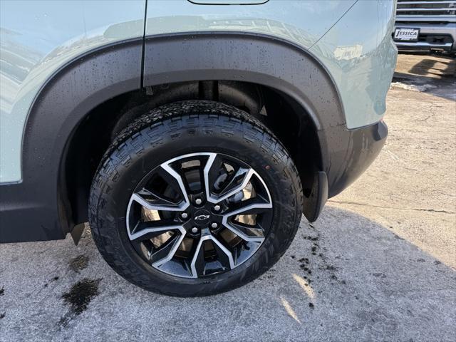 new 2025 Chevrolet TrailBlazer car, priced at $32,330