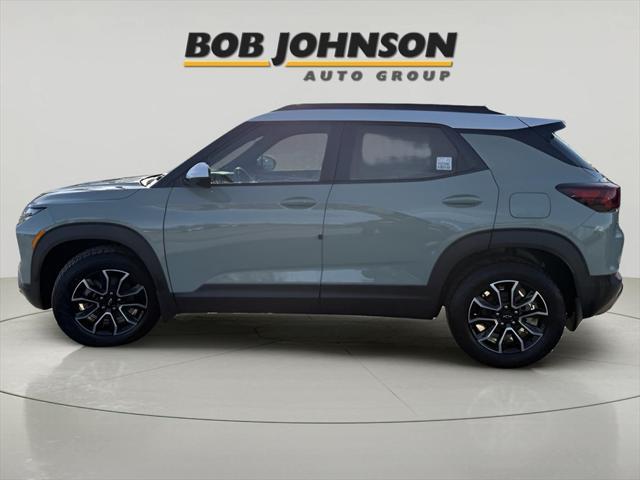 new 2025 Chevrolet TrailBlazer car, priced at $32,330
