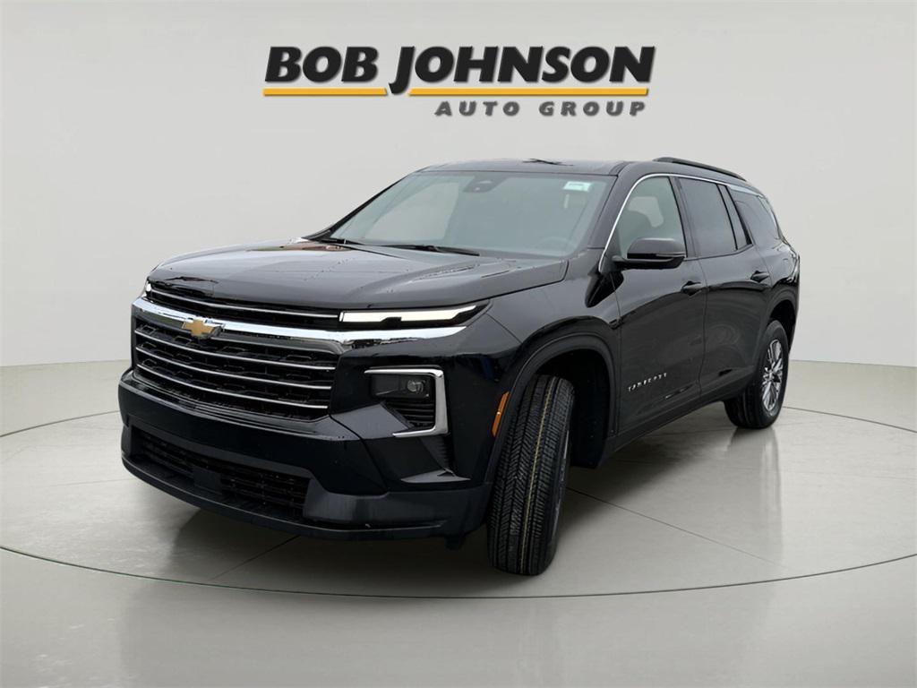 new 2025 Chevrolet Traverse car, priced at $44,195