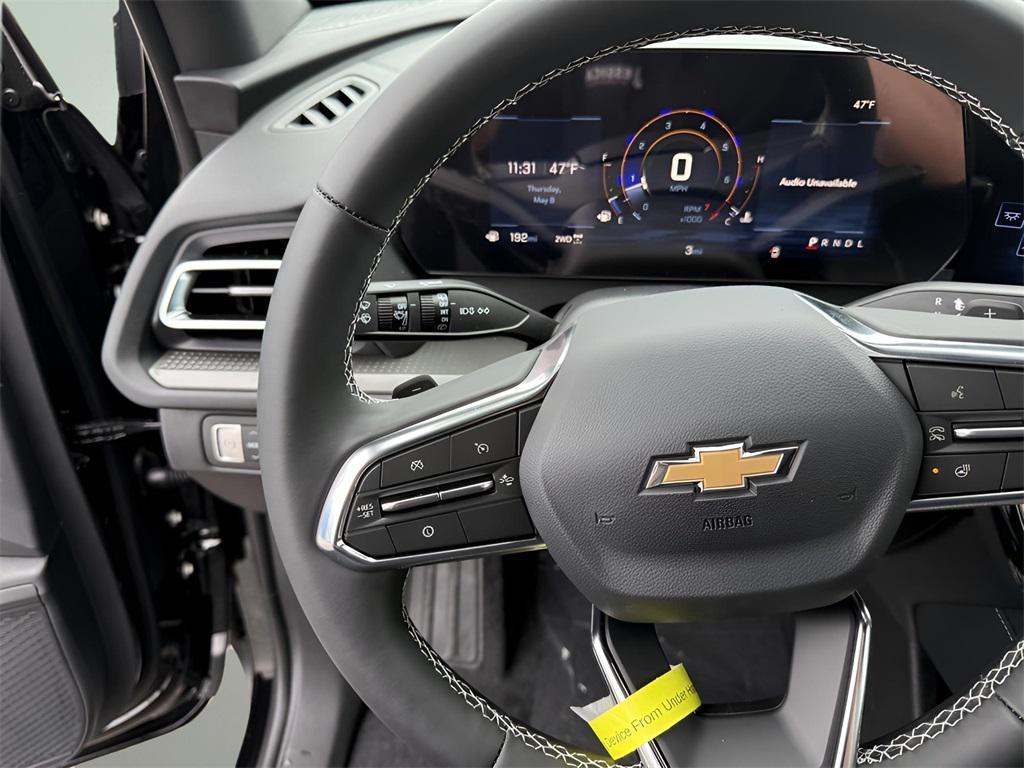 new 2025 Chevrolet Traverse car, priced at $44,195