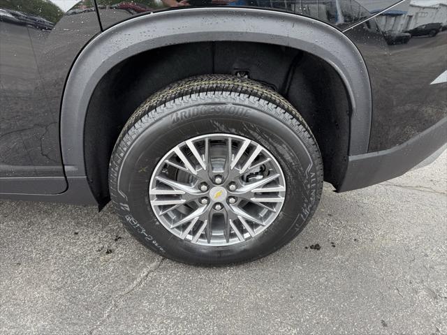 new 2025 Chevrolet Traverse car, priced at $44,195