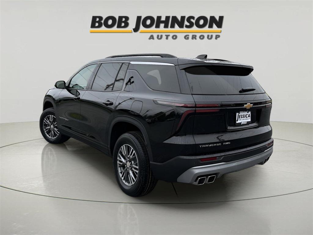 new 2025 Chevrolet Traverse car, priced at $44,195