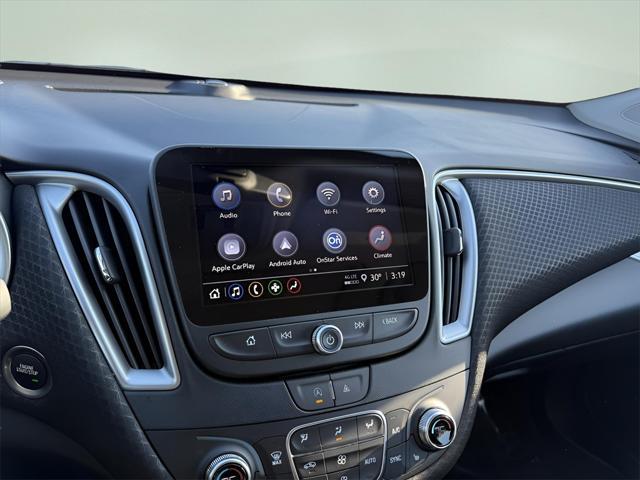 new 2025 Chevrolet Malibu car, priced at $30,470