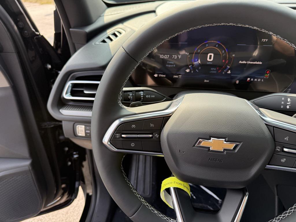 new 2026 Chevrolet Traverse car, priced at $44,990