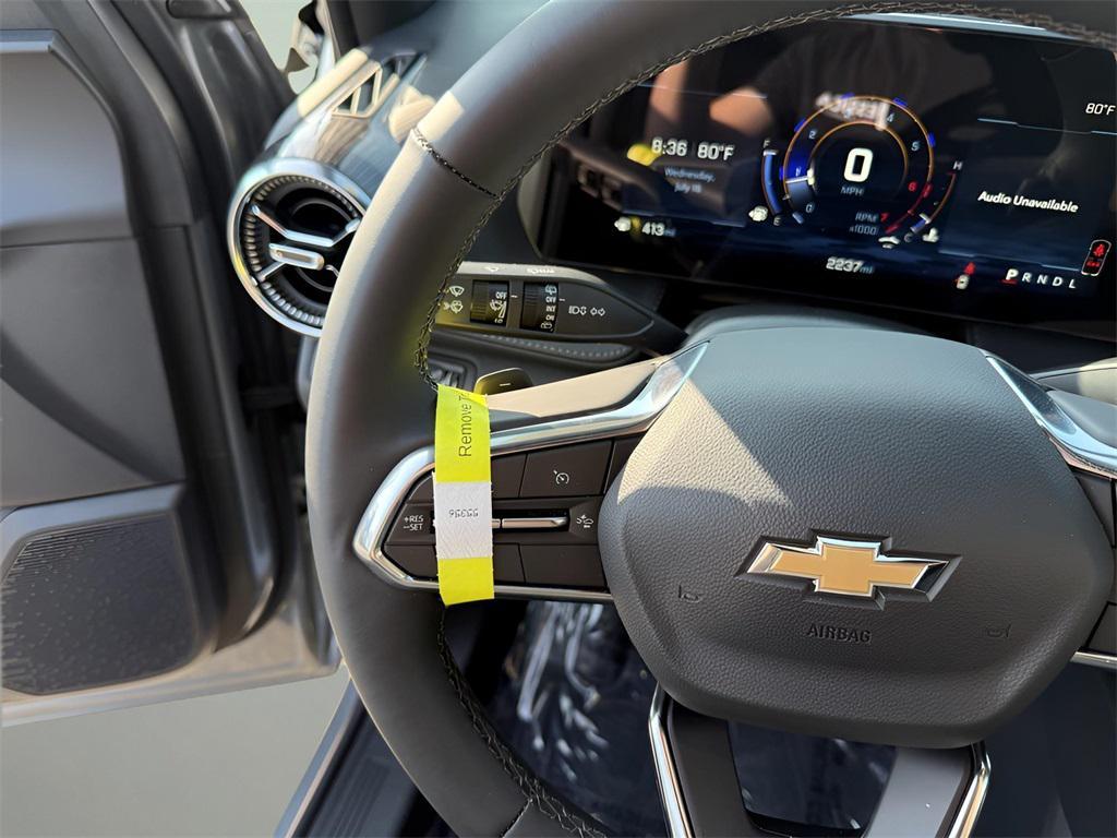 new 2025 Chevrolet Equinox car, priced at $30,740