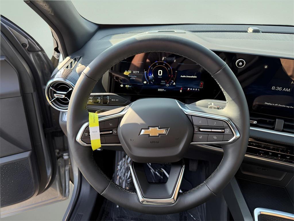 new 2025 Chevrolet Equinox car, priced at $30,740