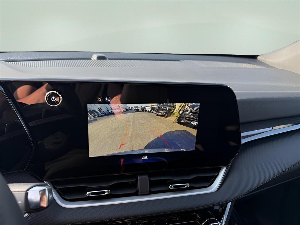new 2025 Chevrolet Equinox car, priced at $30,740