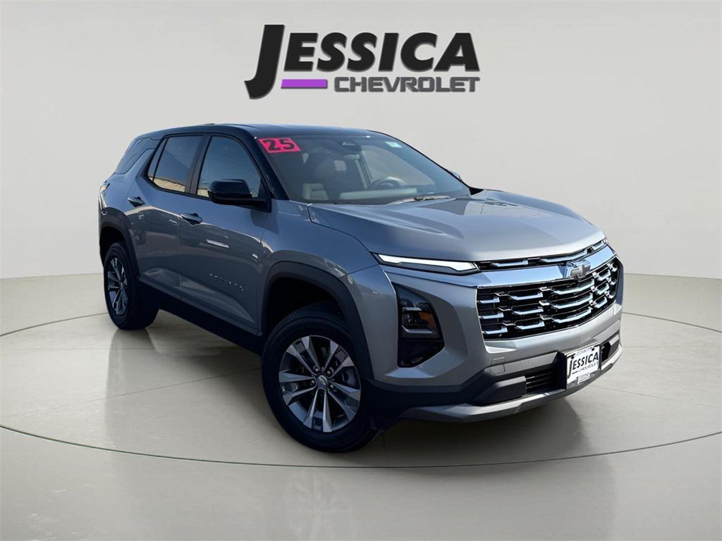 new 2025 Chevrolet Equinox car, priced at $30,740