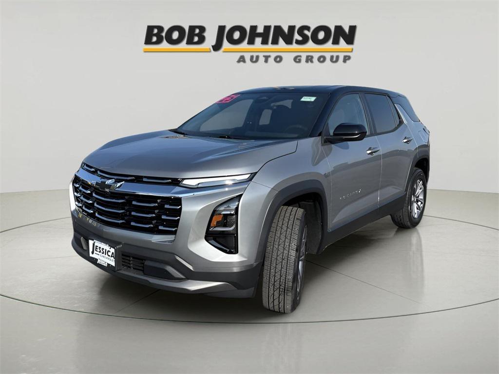 new 2025 Chevrolet Equinox car, priced at $30,740