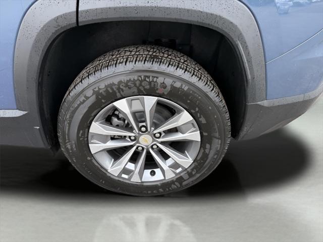 new 2025 Chevrolet Equinox car, priced at $30,490