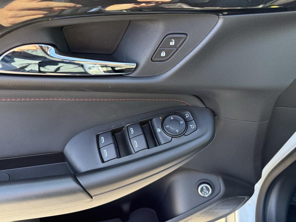 new 2026 Chevrolet TrailBlazer car, priced at $34,520