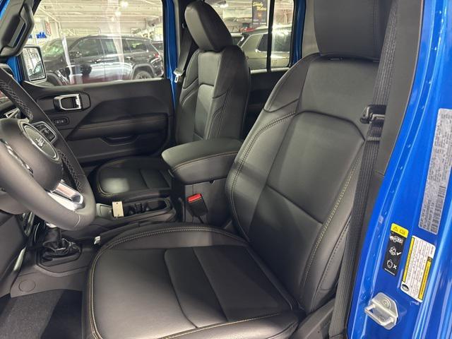 new 2025 Jeep Wrangler car, priced at $53,993