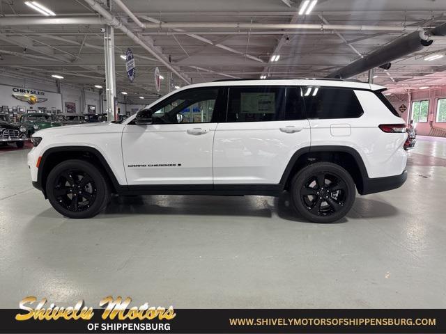 new 2025 Jeep Grand Cherokee L car, priced at $40,811