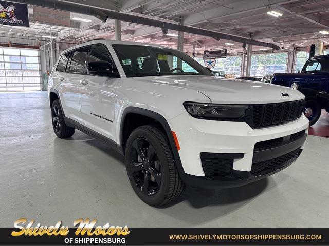 new 2025 Jeep Grand Cherokee L car, priced at $40,811