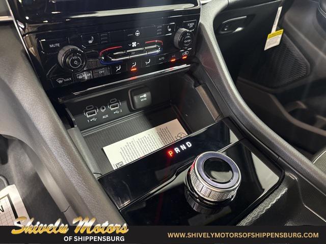 new 2025 Jeep Grand Cherokee L car, priced at $40,811