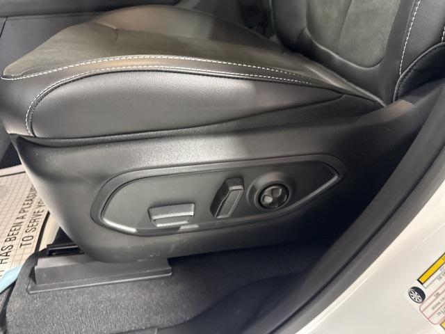 new 2025 Jeep Grand Cherokee L car, priced at $45,622