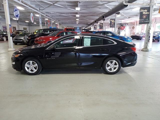 used 2022 Chevrolet Malibu car, priced at $18,995