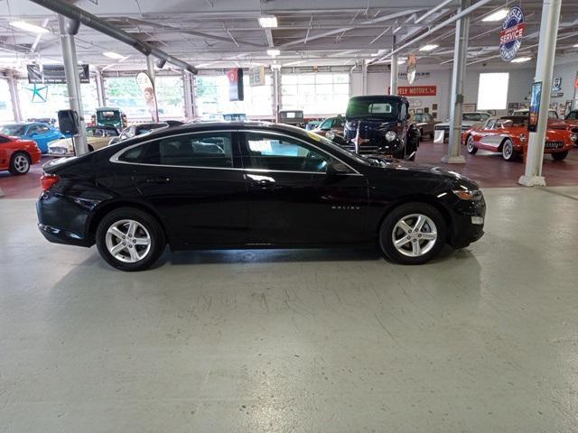 used 2022 Chevrolet Malibu car, priced at $19,995