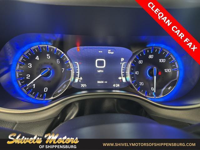 used 2024 Chrysler Pacifica car, priced at $31,495