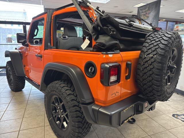 new 2025 Jeep Wrangler car, priced at $42,587