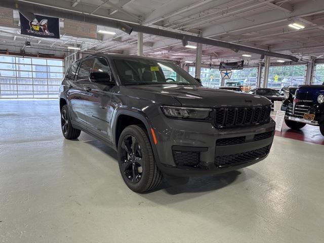 new 2025 Jeep Grand Cherokee L car, priced at $46,875