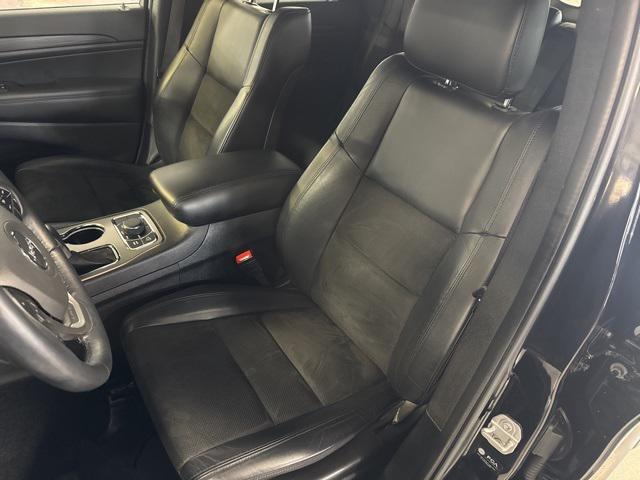 used 2022 Jeep Grand Cherokee car, priced at $30,995