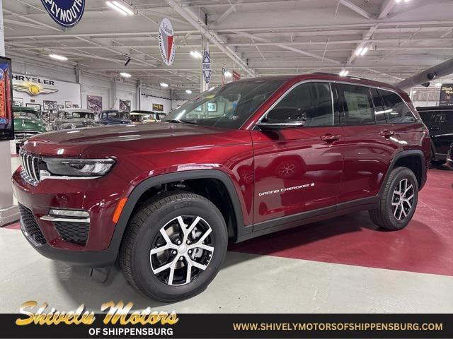 new 2025 Jeep Grand Cherokee car, priced at $47,642
