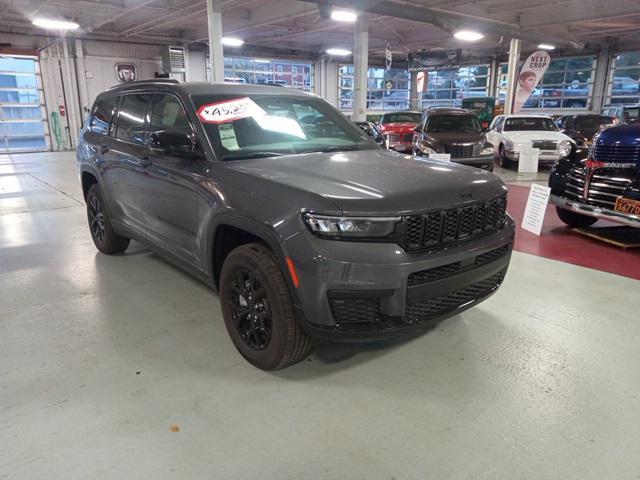 new 2024 Jeep Grand Cherokee L car, priced at $44,723